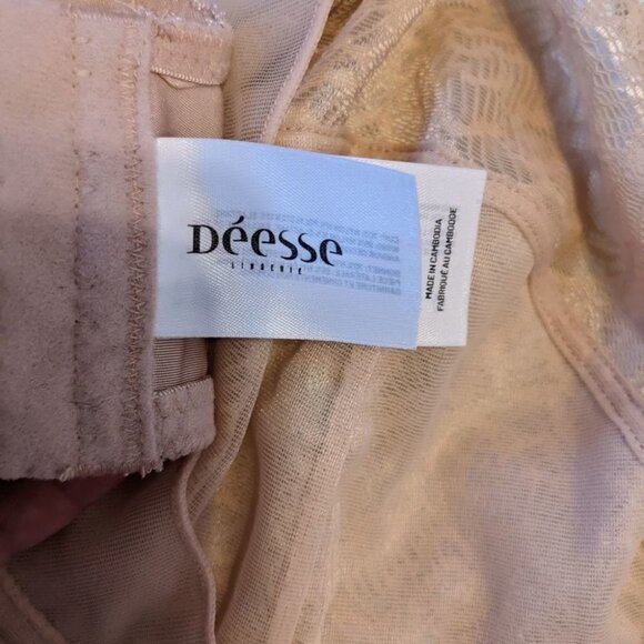Deesse 42 DD bra lace tan nude natural color B025 - Picture 10 of 11